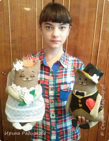 Вика сделала котиков на свадебный юбилей родителям. (фото 3)