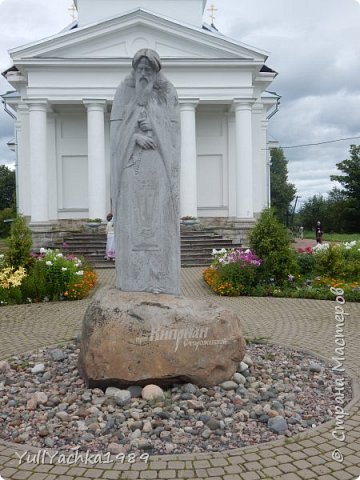 Киприан Стороженский

Заехали, узнали, поехали дальше (малышку потом в другом месте крестили) (фото 3)