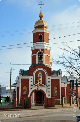 Храм Серафима Саровского занимает важное место в жизни многих новокуйбышевцев, считается святыней, сюда приходят помолиться, избавить себя от грехов, очиститься, освятиться.…   (фото 2)