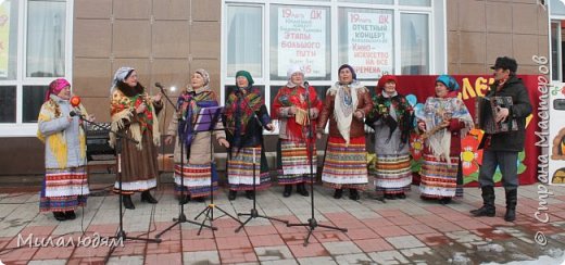 А вот и наша "Сударушка"! с гармонистом во главе. (фото 25)