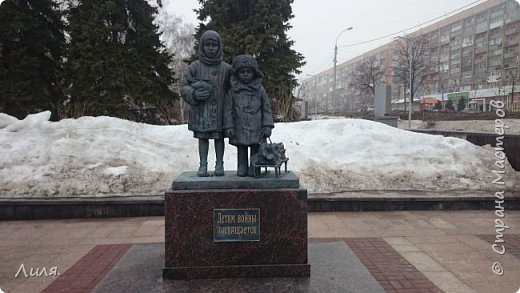 У нас в городе очень много памятников Наш губернатор очень любит украшать наш город! (фото 5)