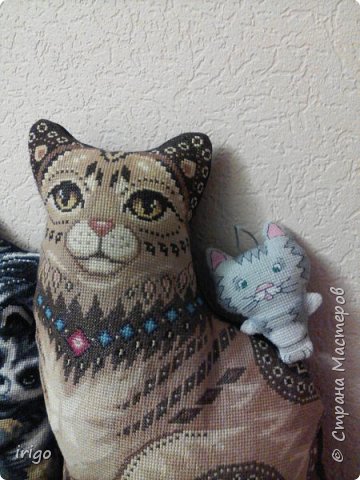 Верхом на маме-кошке? (фото 3)
