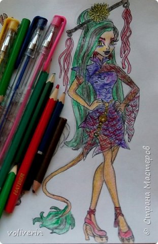 30 кукол Монстер Хай (Monster High) нарисованных ручками и цветными карандашами (фото 26)