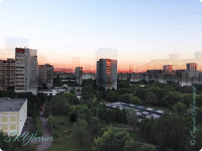 Потом взяла эту же фотографию и наложила сверху, сдвинув вверх. Немного отредактировала... (фото 3)