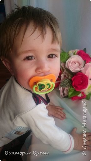 А вот и мой любитель прекрасного))) тоже захотел попасть в кадр))) (фото 4)