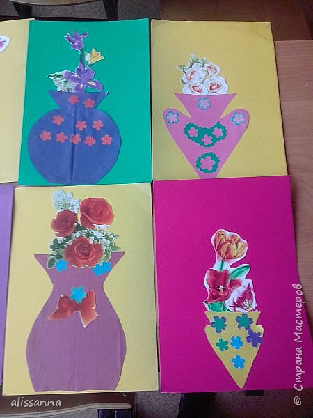 Вазы вырезали из цветной бумаги...букеты из открыток... (фото 3)