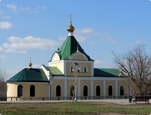 Москва. Церковь иконы Божией Матери "Живоносный источник" на Святом озере.