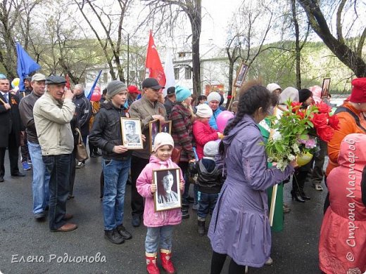 В этом году мы пошли в колонне Бессмертного полка. (фото 2)