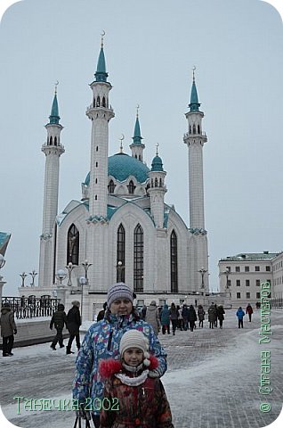 Мечеть Кул-Шариф  — главная мечеть Татарстана, один из самых крупнейших мусульманских храмов в Европе, который располагается на территории Казанского Кремля. Своё название мечеть получила в честь Кул-Шариф. (фото 4)