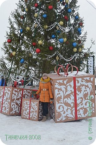 Всем доброго дня! Мои друзья в СМ знают, что мы очень любим путешествовать. Вот и на зимние каникулы родители подарили нам путешествие в сказку. Мы провели новогодние каникулы в Казани и Йошкар-Оле.
Я немножко расскажу вам об этих замечательных городах. (фото 1)