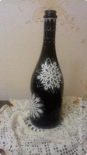 И еще одна работа- новогодняя бутылочка. (фото 6)