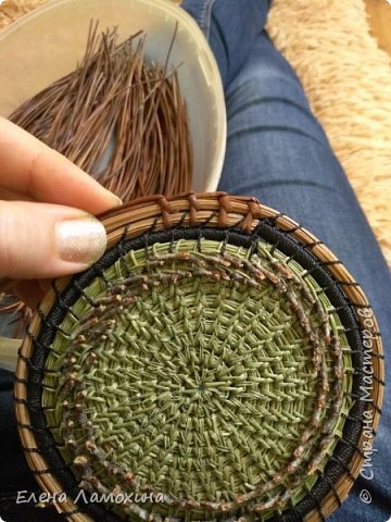 Плетение из хвои Pine Needle Baskets (фото 9)