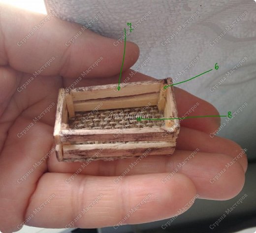 "Деревянный ящик"
6 - вертикали (спички)
7- дощечки (палочка от мороженного)
8-днище (мешковина + клей ПВА) (фото 19)
