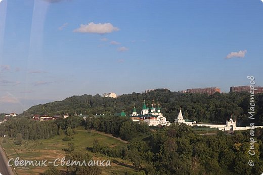 Вид на Печерский монастырь (о нем рассказывала в 4 части репортажа). (фото 9)