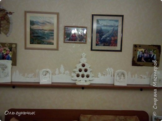 потом картины с елочкой... (фото 30)