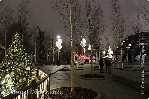 Двигаюсь вдоль набережной,  в сторону Зарядья. (фото 14)