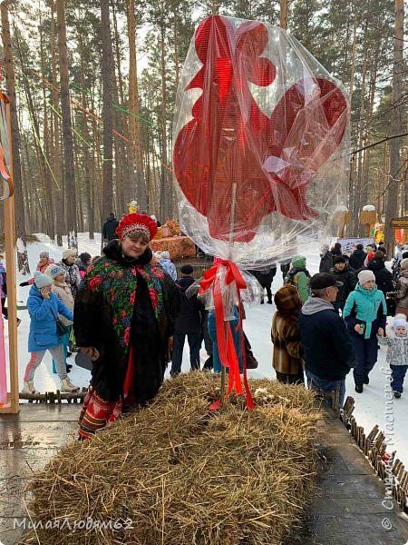 А моя подруга мимо не прошла. Смотрите как здорово сделали леденец-петушок!" (фото 68)