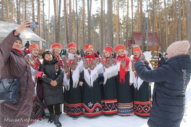 Все с удовольствем снимаются и с радостью позируют. У всех хорошее дружелюбное настроение (фото 60)