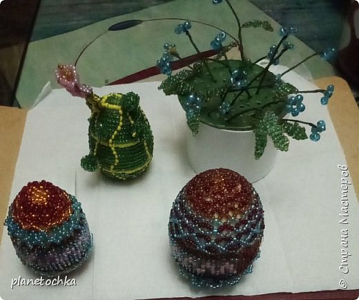 Пасхальные яйца, кактус, незабудки (фото 4)