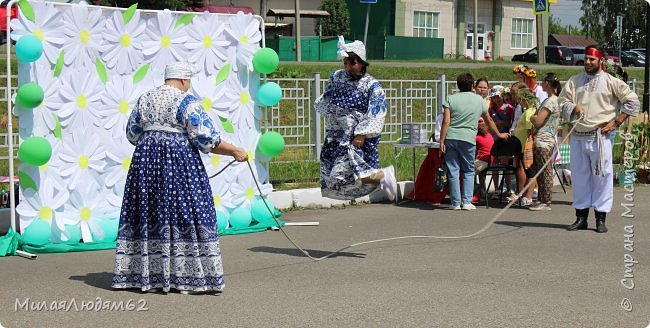 скакалка. Как вы думаете я посмотрела и мимо прошла? Ну кАнеШно! Я попрыгала! Аж 4 раза! на каждые мои пятнадцать лет по разу. Еще есть порох в пороховницах!... (фото 62)