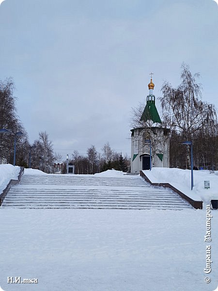    Сквер «Мемориал славы» площадью 0,5 га расположен на месте бывшей Троицкой площади.  (фото 14)