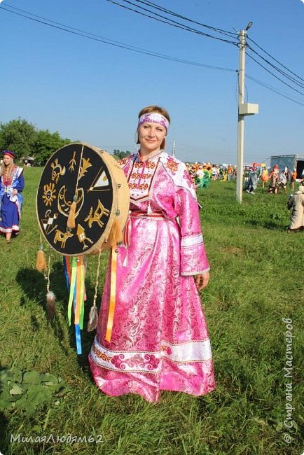 национальные мотивы присутствовали в нескольких командах, у нас же шорцы, телеуты из малочисленных народов проживают, это наши коренные жители. А я не могу равнодушно пройти мимо такого. (фото 5)