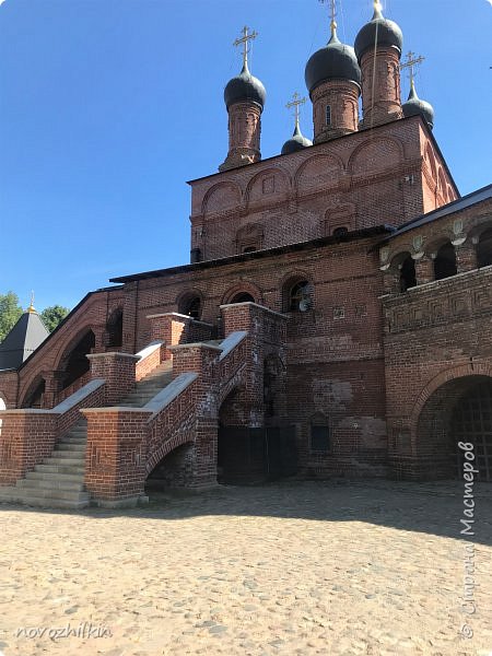  Собор Успения Пресвятой Богородицы (Успенский собор) построенный в конце 17 века. Собор действующий, можно посетить богослужение (фото 112)