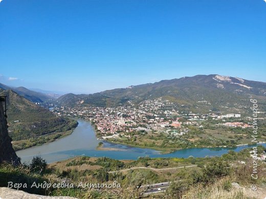 Вот оно- слияние Арагвы и Мтквари. (фото 15)