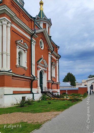 Продолжаю показывать нашу прогулку по замечательному городу.