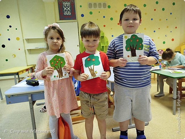 Ника, Паша и Макар целый сад вырастили. (фото 6)