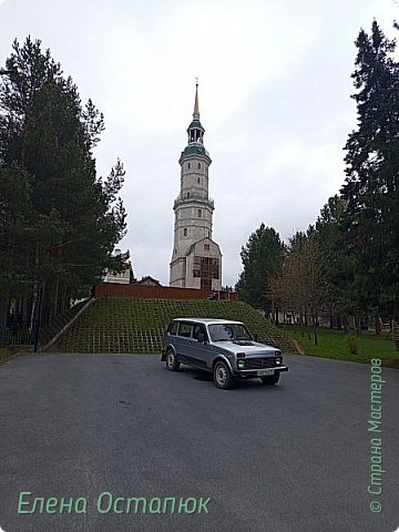 Парк Бажова очень необычное место, оно отличается от других парков своей оригинальностью, тематической подачей и атмосферой . А созидатель и основатель этого парка и башни - колокольни , директор на тот момент златоустовского завода "Стройтехника". (фото 62)