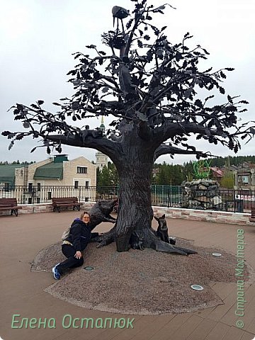 Прилегла на лужайку (фото 50)