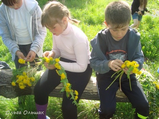 И начали плести. тех кто не умел, учили те,кто умел. (фото 3)