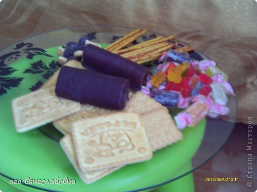 построим домик из сладостей. (фото 2)