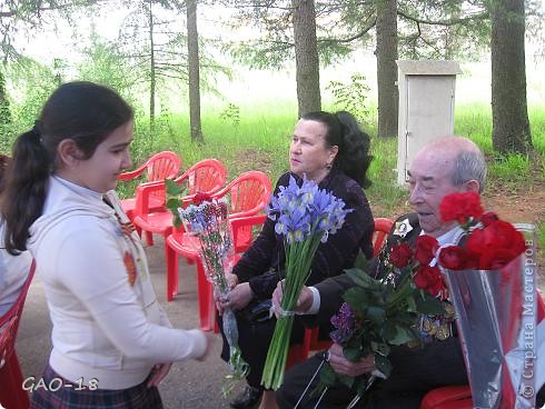 О, война! Ты всегда не права!
Ты сеешь лишь слезы, да горе.
Ветераны войны, наша страна
Шлет поклон вам, вы наши герои.
Сергей Обухов  (фото 6)