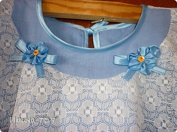 Цветочки вышиты ленточками (фото 2)
