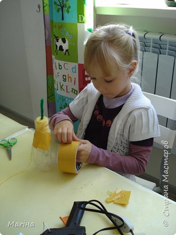 Все начиналось так... Сонечка с удовольствием принялась за работу. (фото 2)