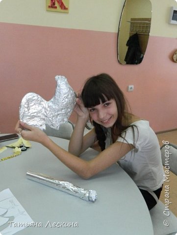3. При помощи фольги нарастила объём будущему петуху. (фото 4)