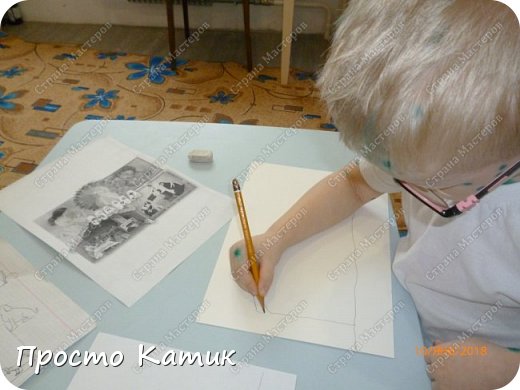 Конечно, сначала мы прочитали рассказ, а потом начали творить... Сынуля с ветрянкой, но это не помешало мастеру:) (фото 2)