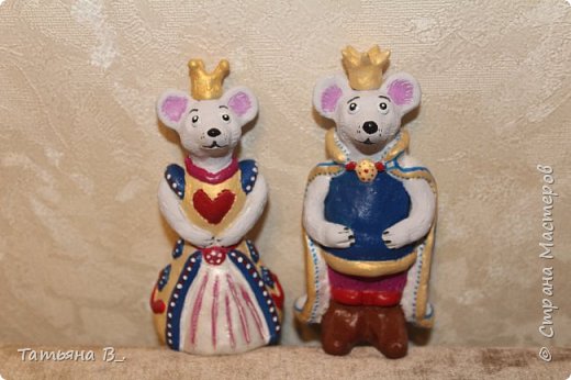 Мы решили сделать короля и королеву в нарядных костюмах. (фото 1)