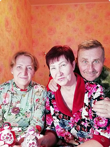 Как хорошо посидеть в творческой компании! (фото 15)