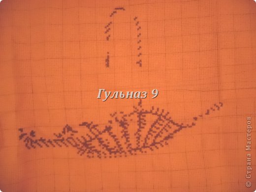 после каждой нити фоткала)
фото в разное время суток,т.к. вышивала и днем и ночью(когда как попадало) (фото 2)