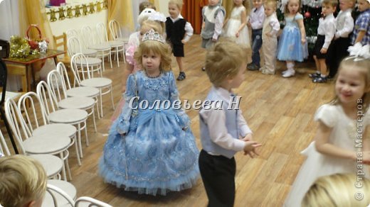 платье для крестницы на новый год (фото 1)