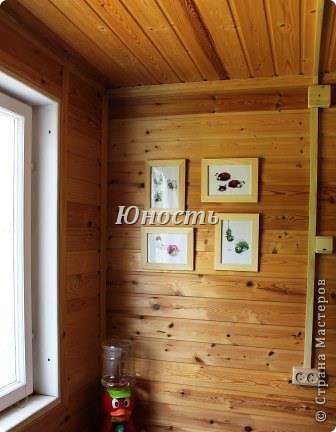 В интерьере дачного дома. Украшают Юлину комнату. (фото 11)