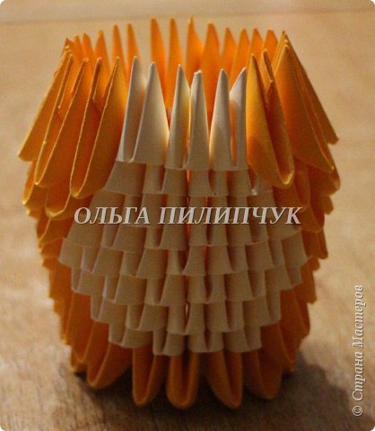 9 ряд - 3 бежевых + 13 оранжевых (фото 17)