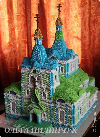 Макет храма Серафима Саровского